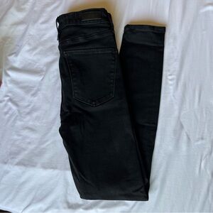 Abercrombie Simone High Rise Super skinny jeans in Black